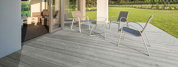 example of a terrace, floor panels laminated with RENOLIT GEOFOL FH