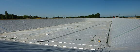 Geomembranes for floating covers